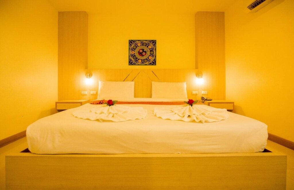 Кату: The Cocoon Patong