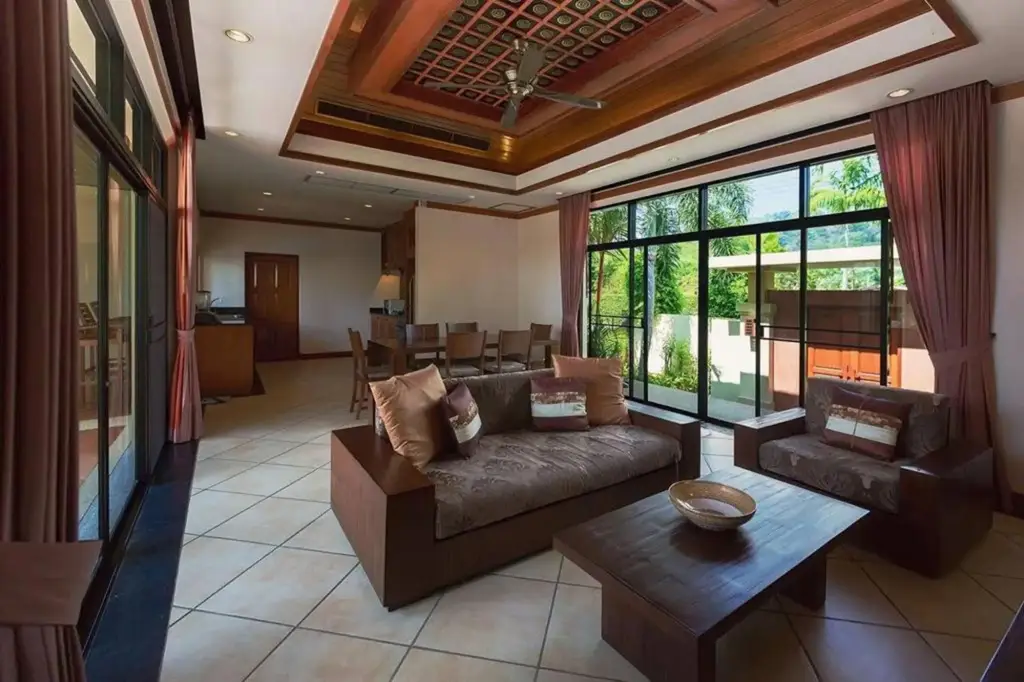 Муанг: Baan Bua Estate by Tropiclook