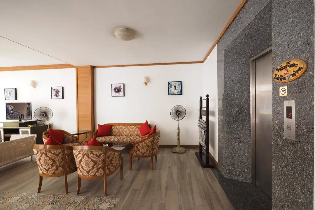 Чаам: Paisiri Hotel