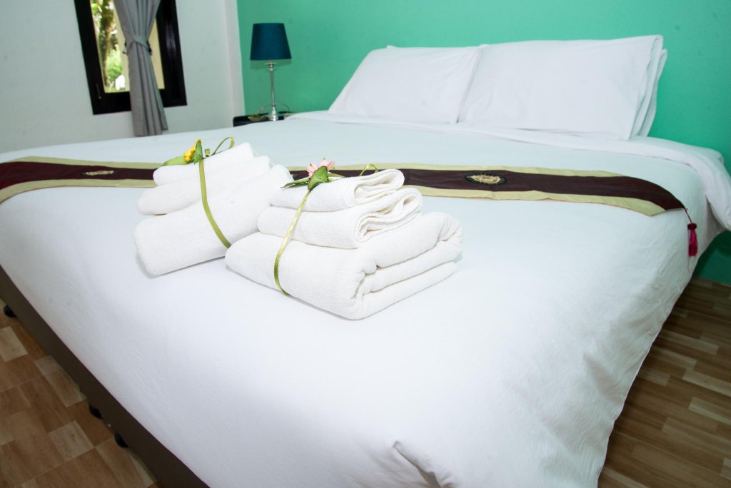 Ранонг: Baanchuengkao Resort Ranong