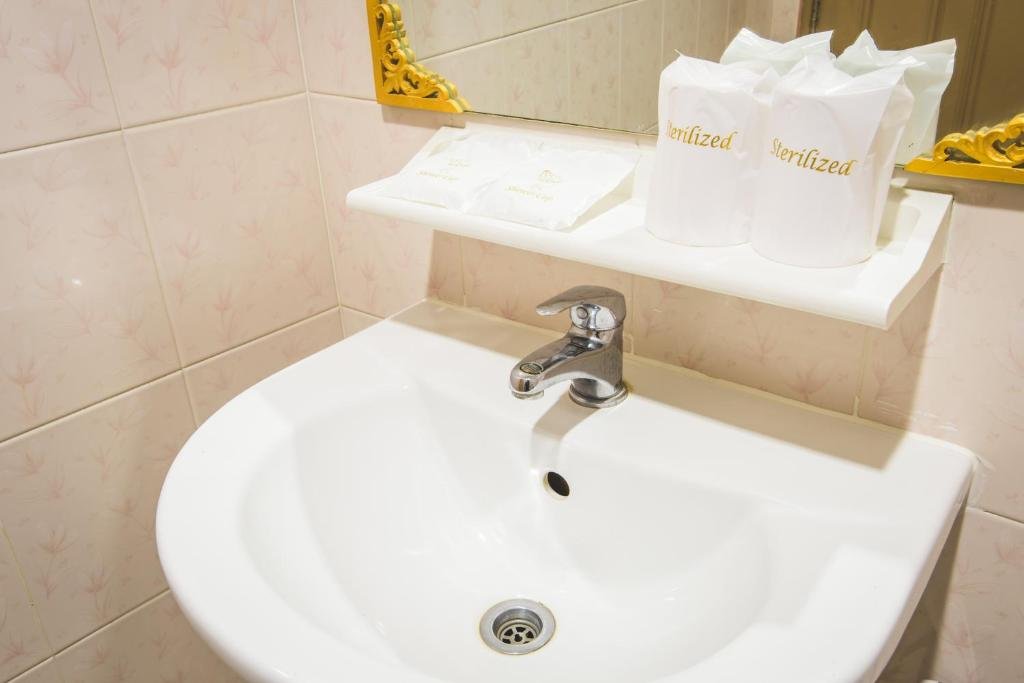 Бангкок: New Suanmali Hotel
