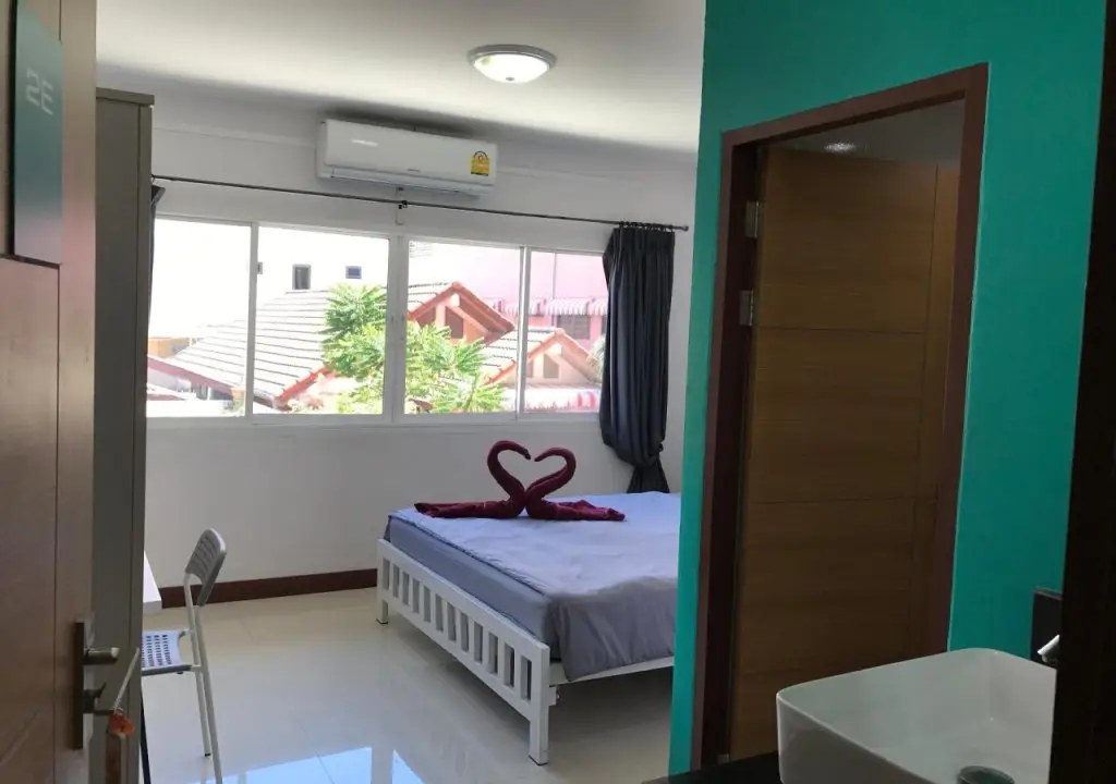 Кату: Bedbox Guesthouse & Hostel
