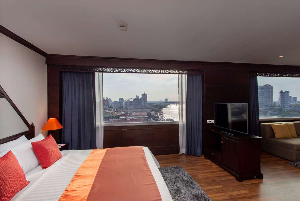 Бангкок: Ramada Plaza by Wyndham Bangkok Menam Riverside