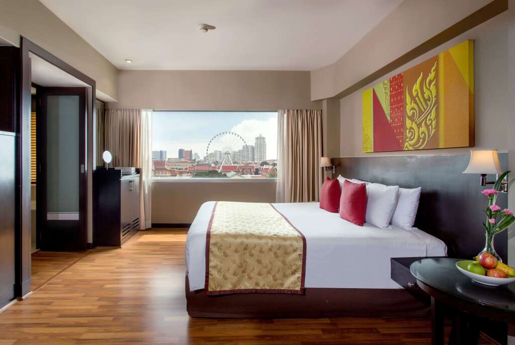 Бангкок: Ramada Plaza by Wyndham Bangkok Menam Riverside