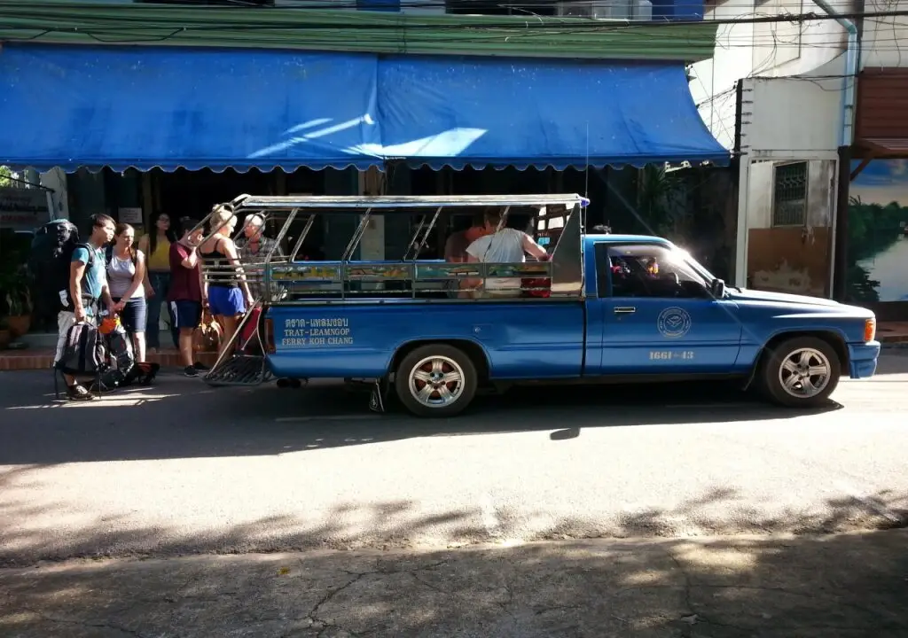 Трат: Artist Place Trat