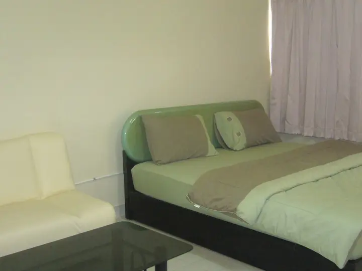 Паккрет: Poppular Palace Don Mueang Bangkok