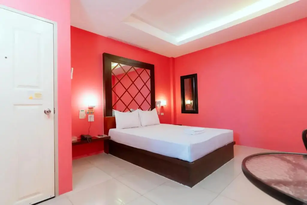 Чонбури: Nunglen Hotel (SHA Certified)