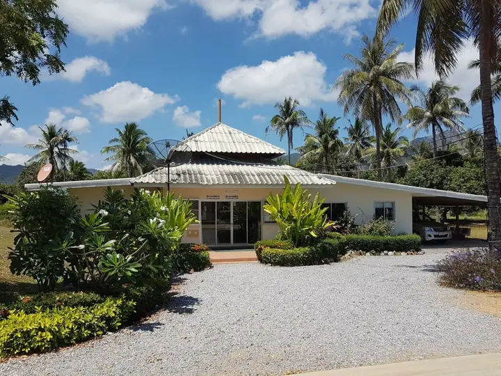 Сам-Рои-Йот: Talay Tara Resort