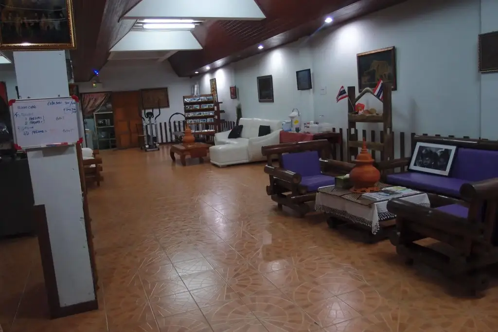 Као Лак: Khaolak Traveller Lodge