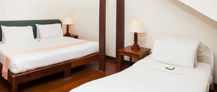 Мае-Сарианг: Riverhouse Hotel - The Teak House