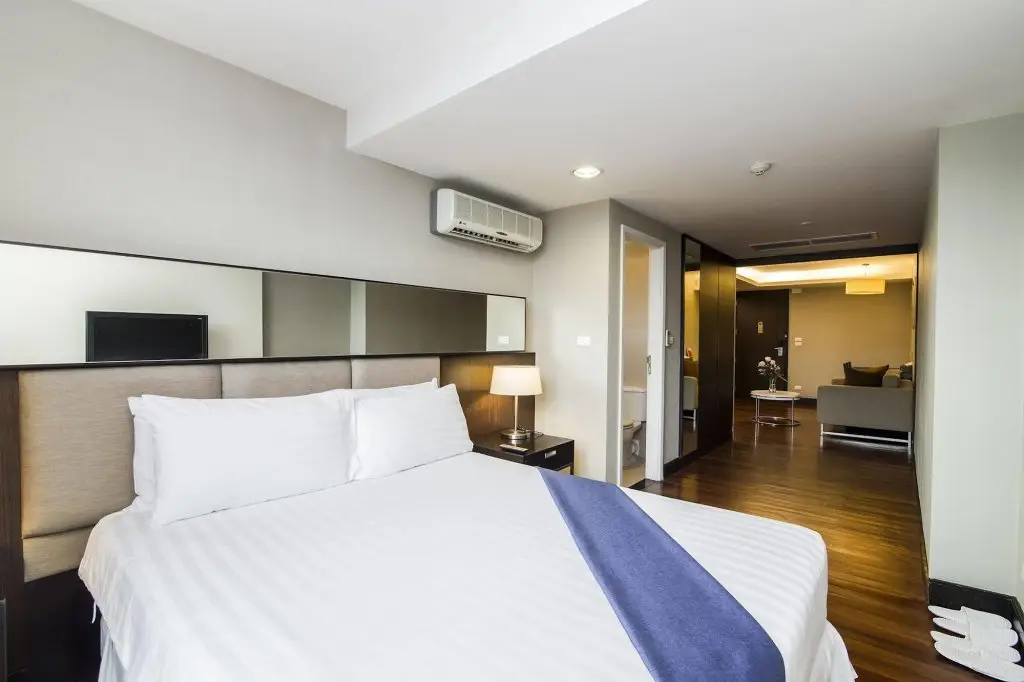 Бангкок: The Narathiwas Hotel & Residence Bangkok