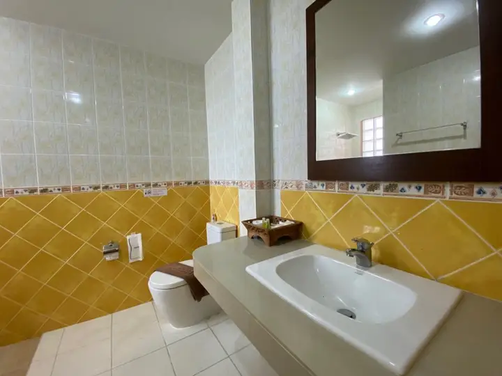 Пхукет: Baan Kongdee Sunset Resort