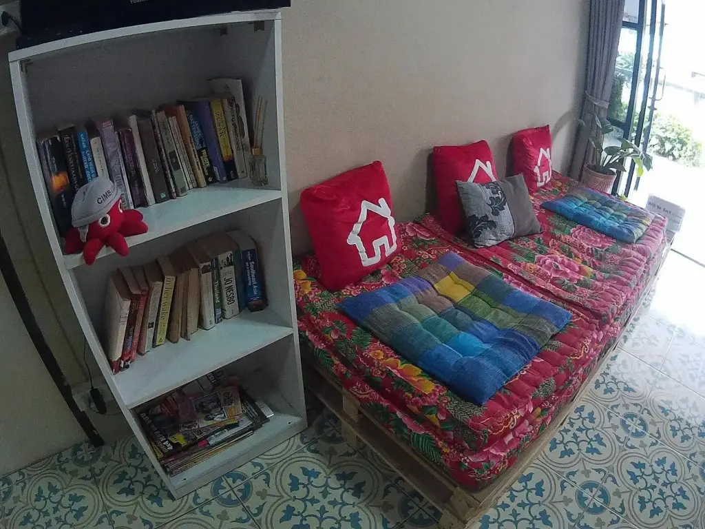 Чиангмай: Twin House at Tapae
