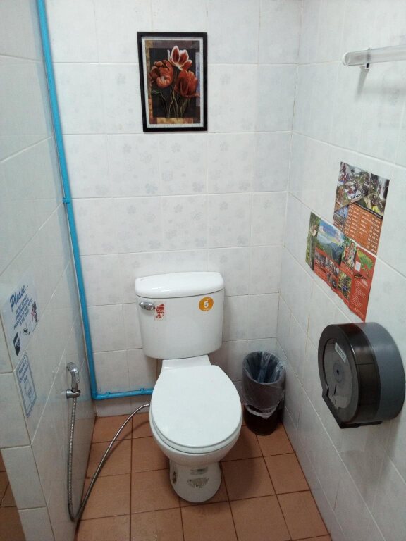Чиангмай: Twin House at Tapae