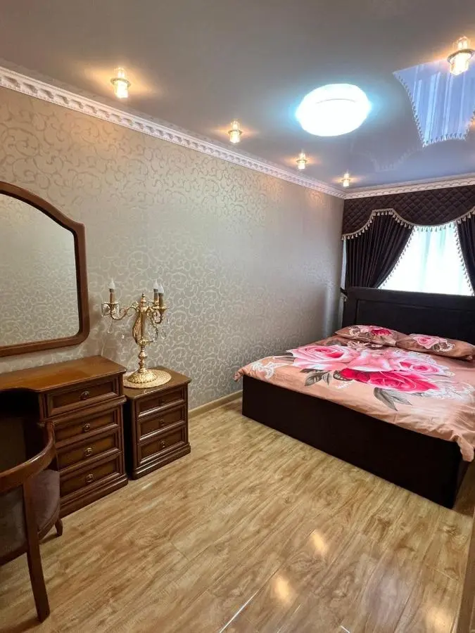Орск: Апартаменты "ЦЕНТР-ОРСК"