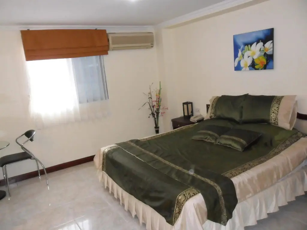 Кату: Adonis Guest House