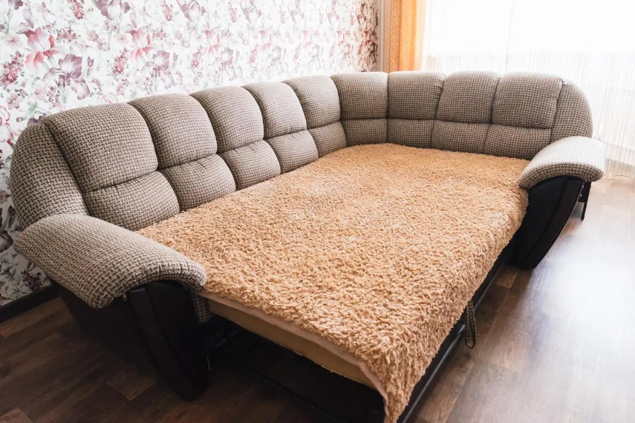 Оренбург: Apartment on Mira 3/1