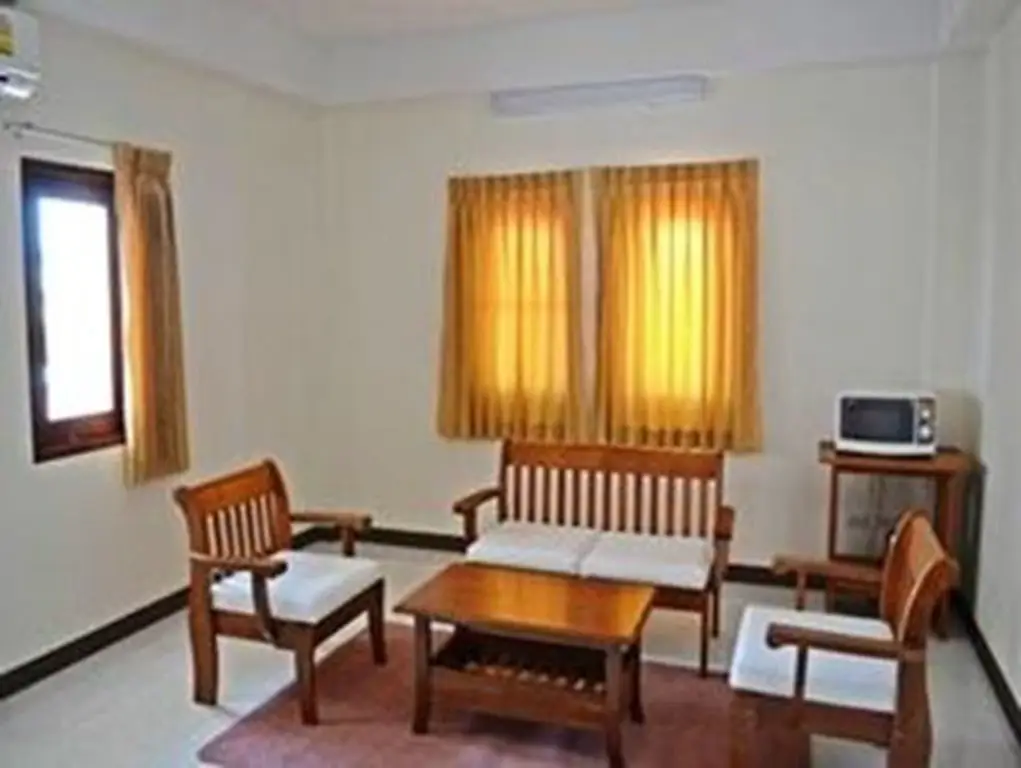 Мукдахан: Riverfront Hotel Mukdahan