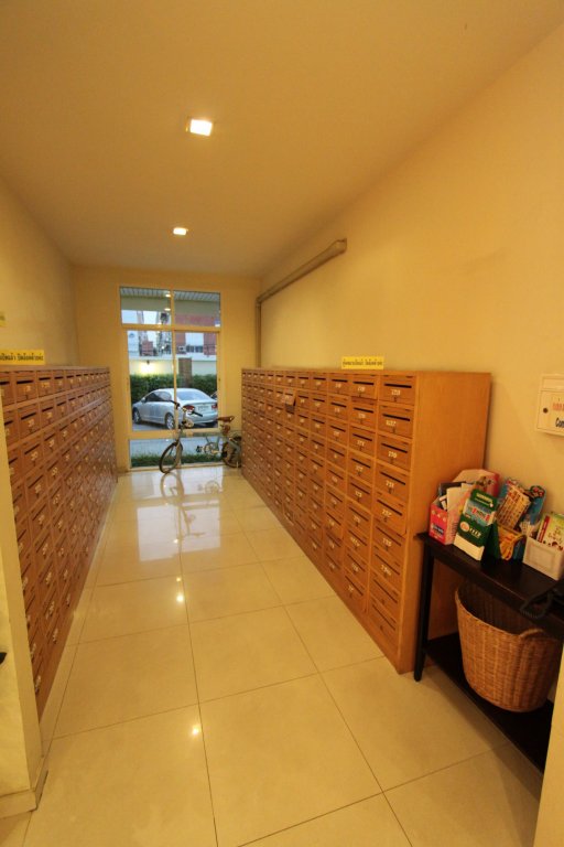 Бангкок: The Royal Bee Apart Hotel