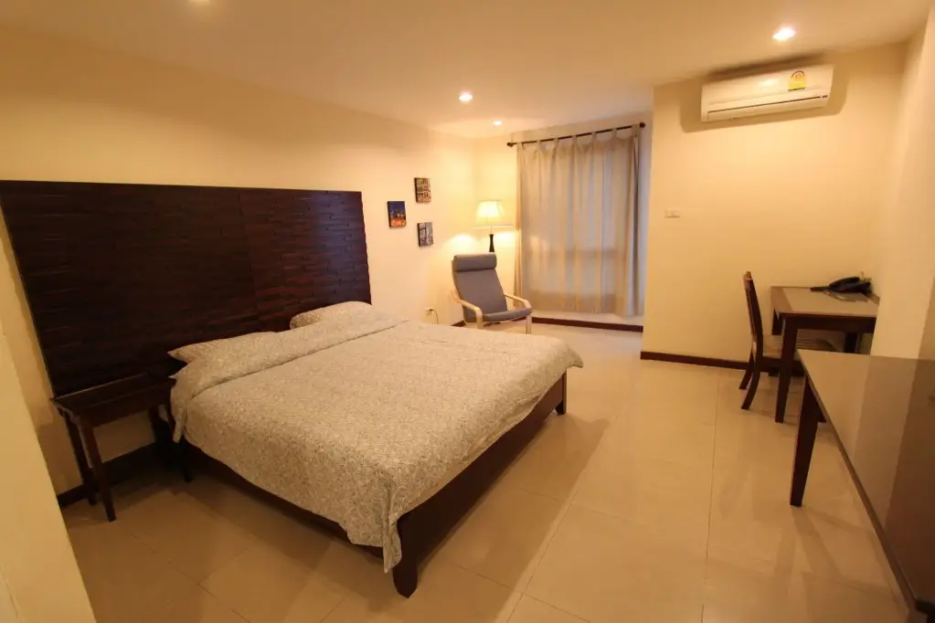 Бангкок: The Royal Bee Apart Hotel