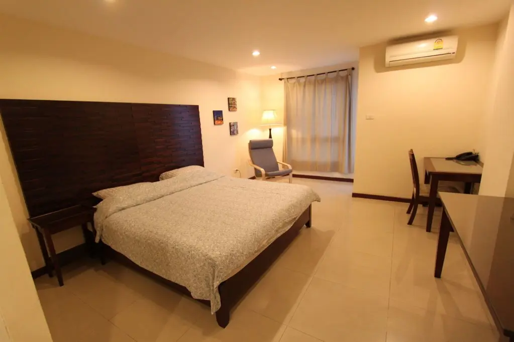 Бангкок: The Royal Bee Apart Hotel