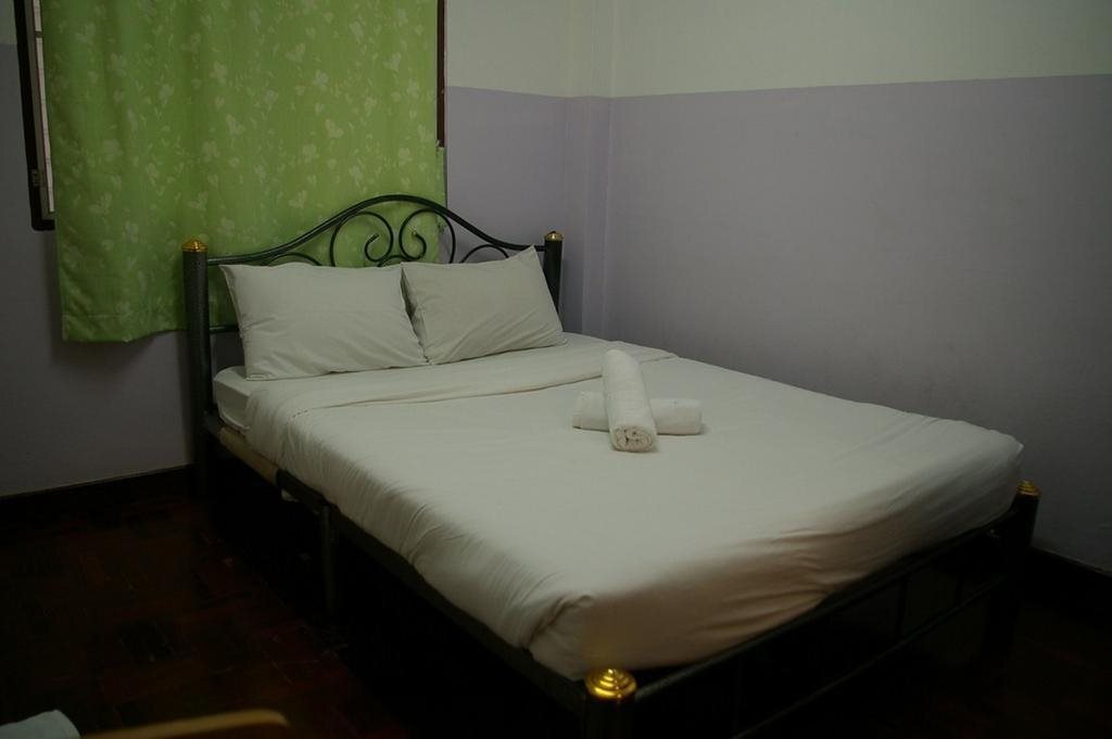 Бангкок: Moom Pon Khlai Hostel & Spa