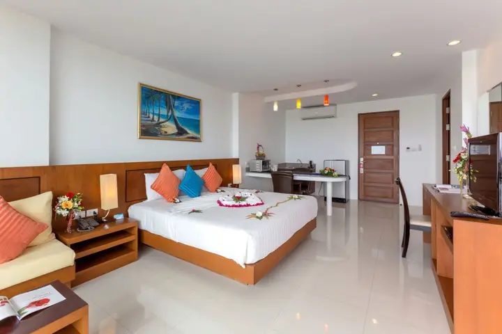 Пхукет: The View Rawada Phuket