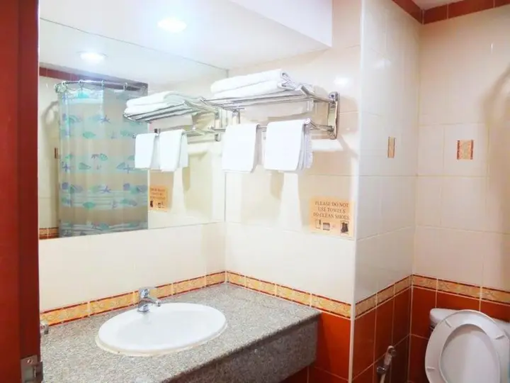 Паттайя: Hong Residence(หงส์ เรสซิเดนซ์)