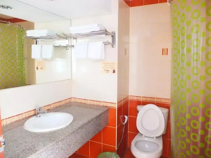 Паттайя: Hong Residence(หงส์ เรสซิเดนซ์)