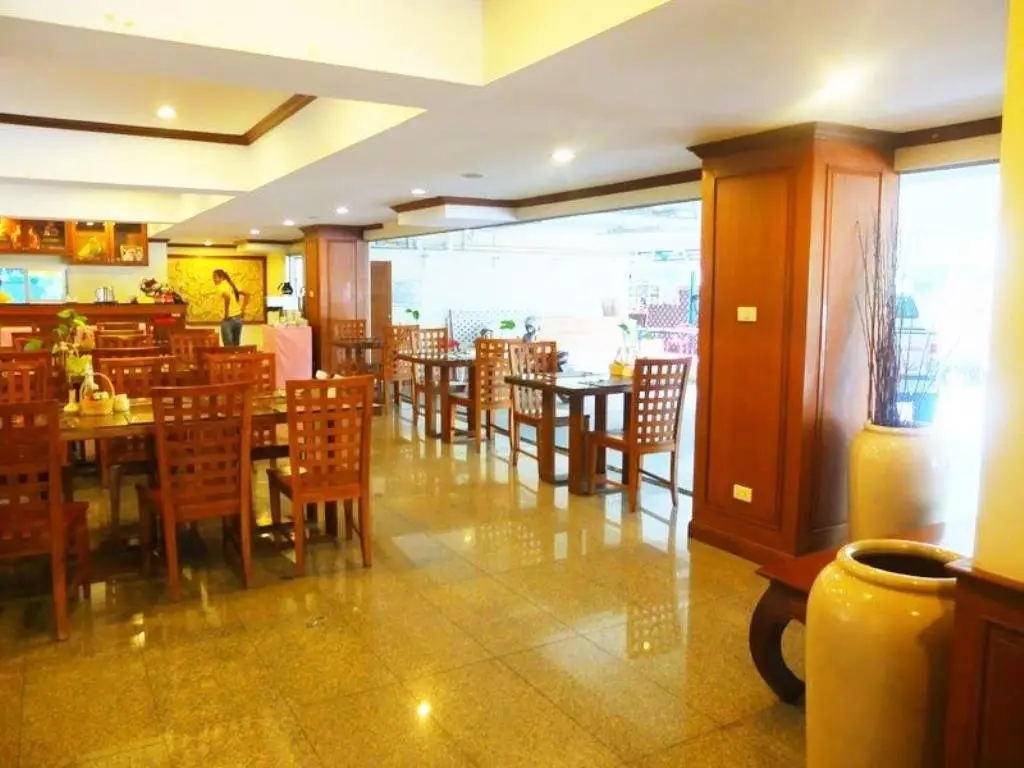 Паттайя: Hong Residence(หงส์ เรสซิเดนซ์)