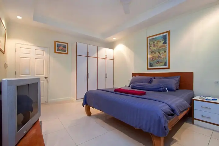 carousel image 0