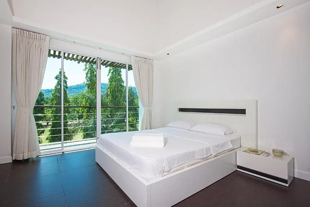 Кату: Yu-Pha Villa