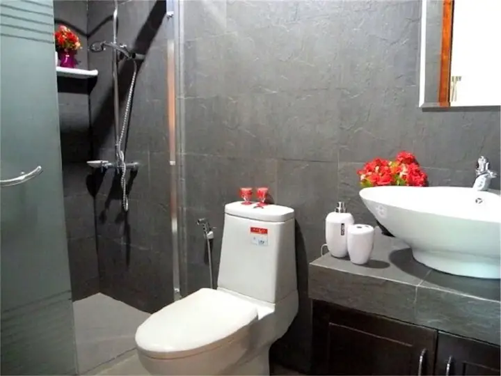 Муанг: Sunrise 3 bedrooms Spacious Apartment