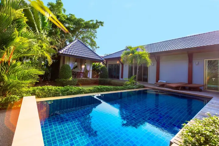 Муанг: Villa Heni