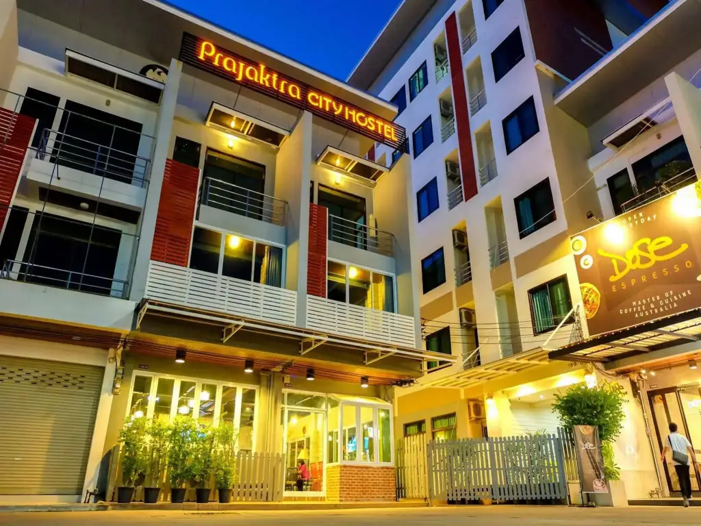 Prajaktra City Hostel — фото 1