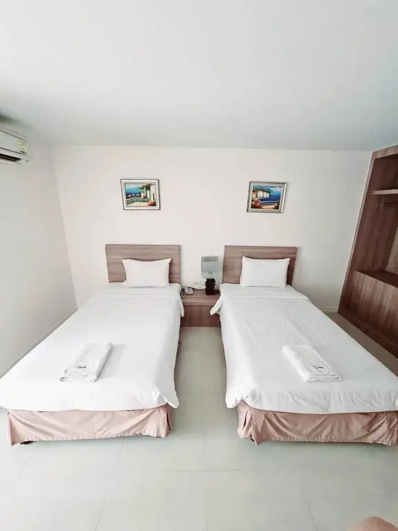 Чонбури: Similan Mansion