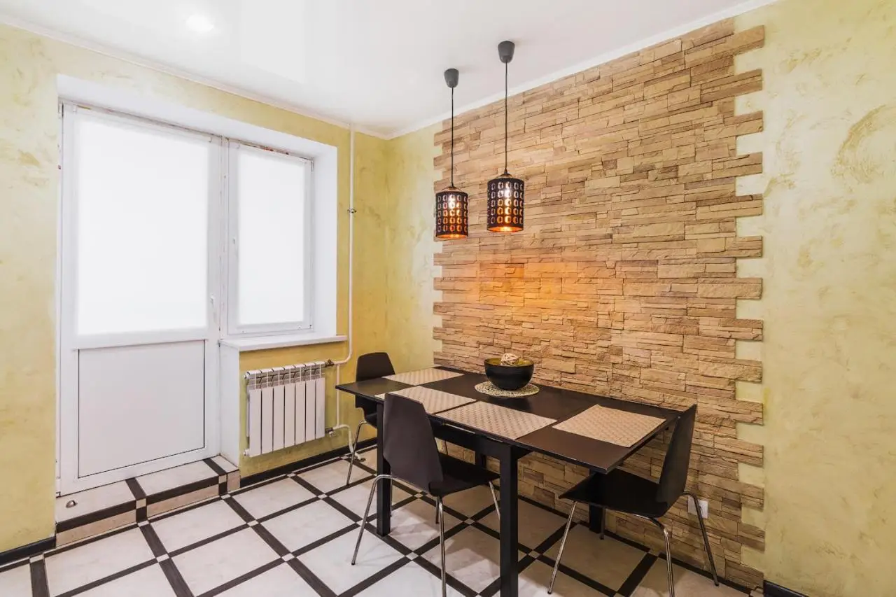 Бузулук: Apartments on Moskovskaya 79