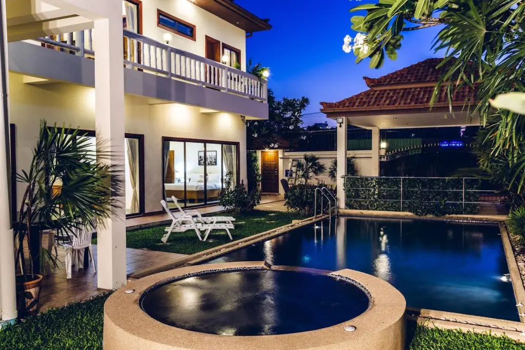 Паттайя: Pattaya Holiday Villas