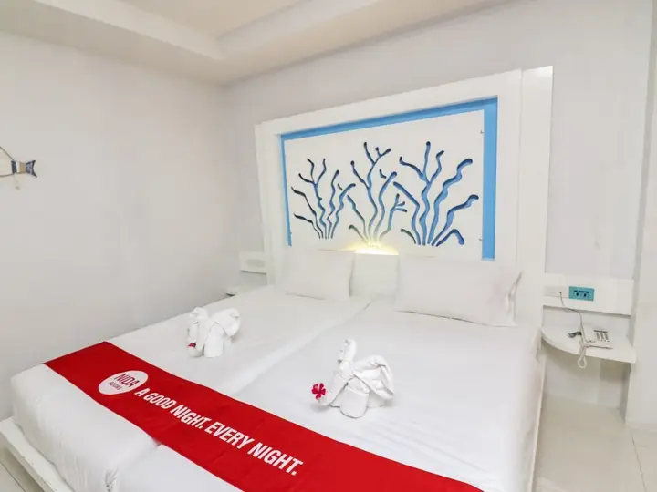 Пхукет: The Silk Hill Hotel