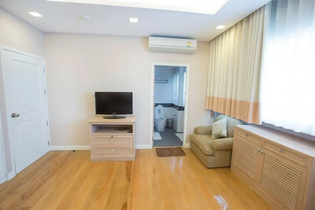 Хуахин: The Royal Princess Condominium Hua Hin