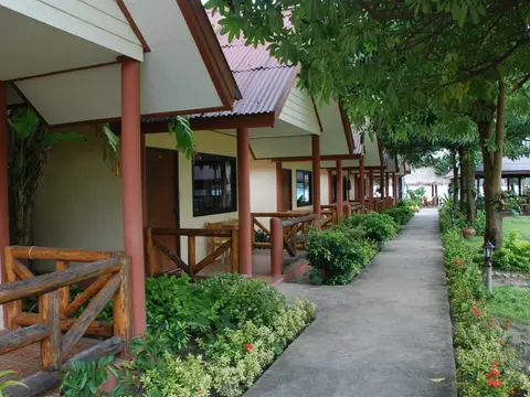 Phi Phi Rimlay Cottage — фото 1