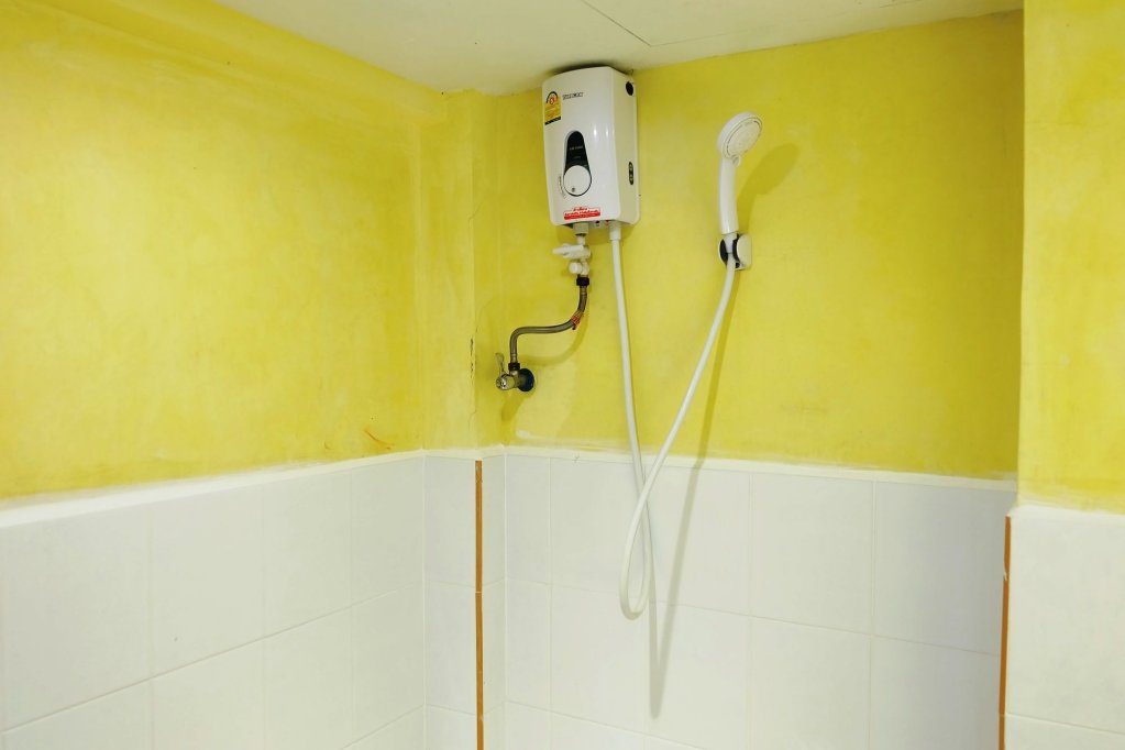 Бангкок: Au Bon Hostel