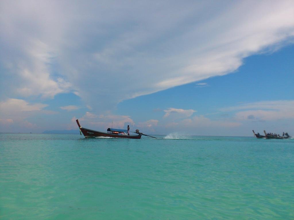 пляж Санрайз: Ten Moons Lipe Resort
