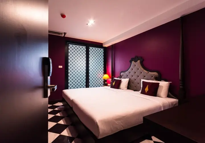 Бангкок: Violet Tower at Khaosan Palace