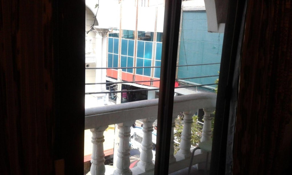 Паттайя: Baan Dok Mai