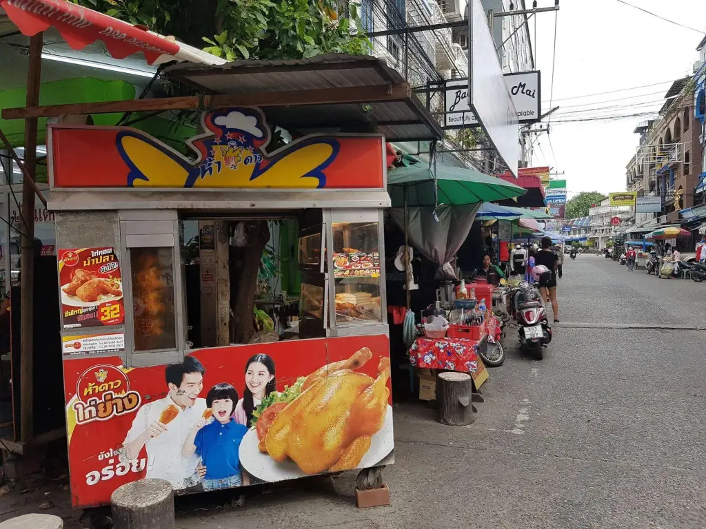 Паттайя: Baan Dok Mai