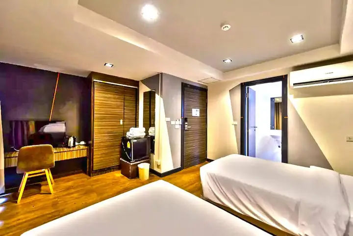 Бангкок: H2 Hotel