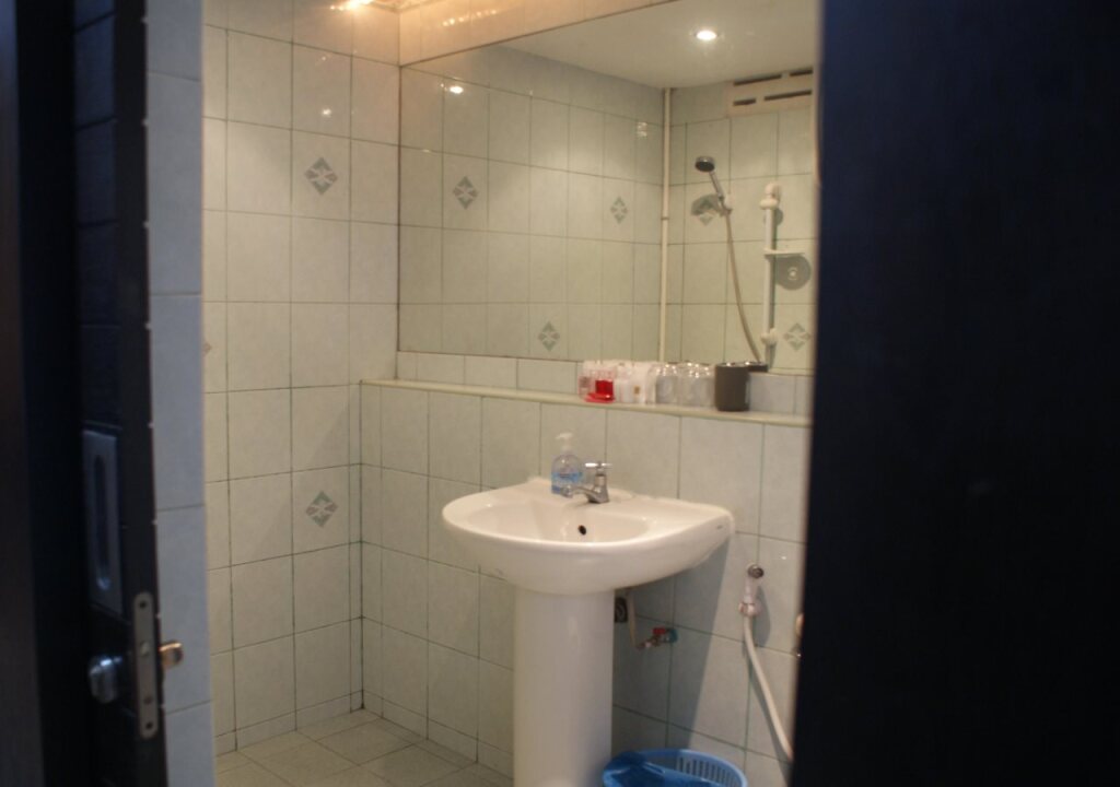 Кату: New International Guest House