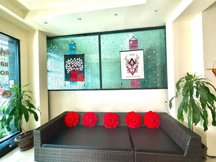 Кату: Bad Boys Guesthouse Patong