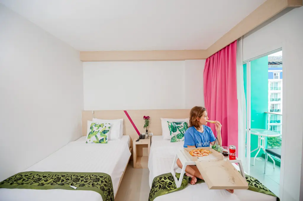 Кату: SunSeaSand Hotel (Patong) (SHA Certified)